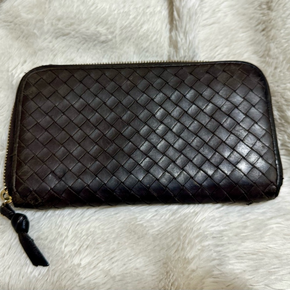 Bottega Veneta Brown Zippy Wallet